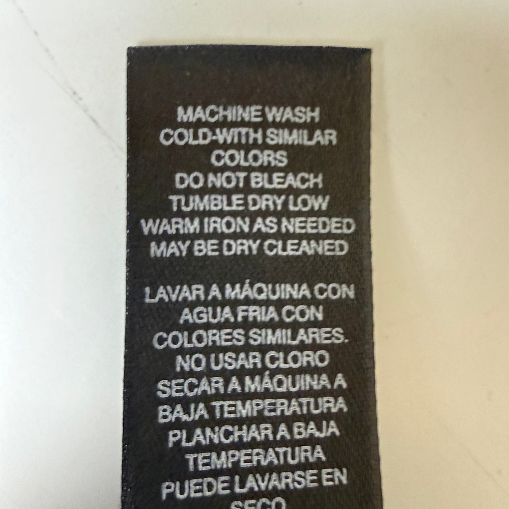 Chicos So Slimming Bermuda Shorts 1.5 Womens 10P Black Chambray Pull On Stretch - Picture 5 of 11